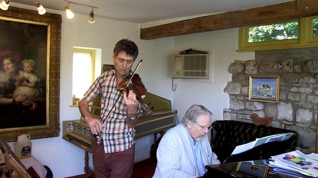 Bill Benham & Michael Maxwell Steer – Hungarian Dance 1 (Brahms) смотреть онлайн