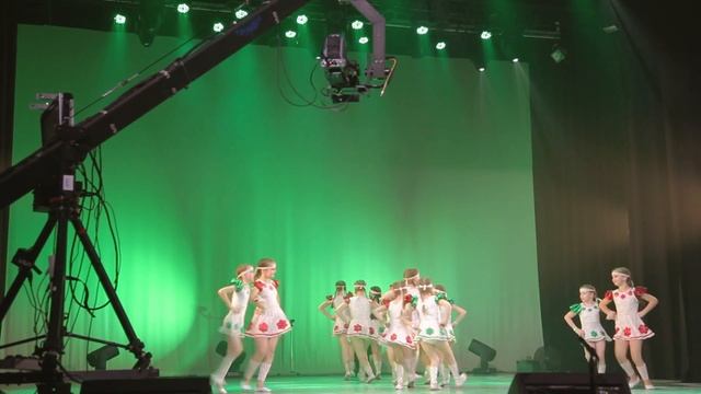 Загадка - Барыня (Koolitants 2013) смотреть онлайн