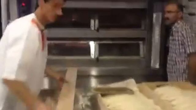 Urallar taş fırın смотреть онлайн