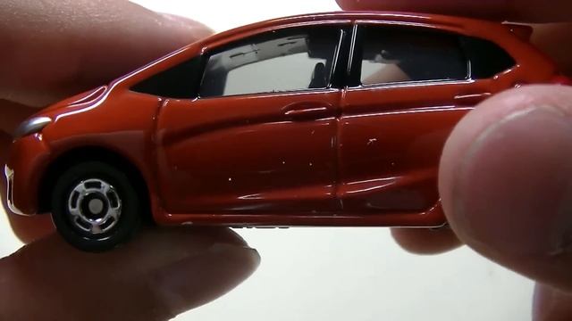 トミカ No.66 Honda フィット | Honda Fit смотреть онлайн