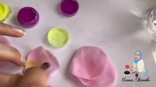 Тонировка лепестков роз из холодного фарфора /максимально реалистично / мастер класс/ смотреть онлайн