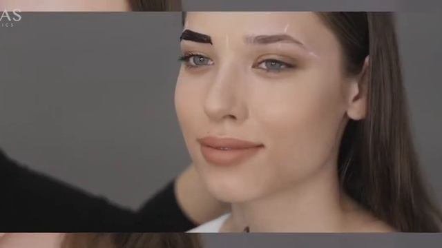 Краска для бровей CC Brow смотреть онлайн