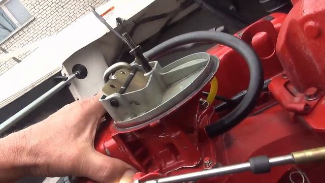Катер "GLASTRON" Карбюратор "HOIIEY.".. ну нет холостых ??? смотреть онлайн