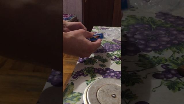 Посылка. Карманная лампа UV + фонарь для банкнот и спец.меток. Распаковка смотреть онлайн