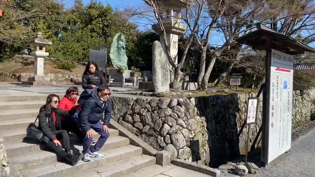 Буддийский храм Тэнрю-дзи "Храм небесного дракона" и его окрестности. смотреть онлайн