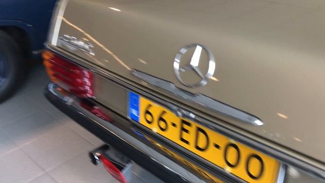 Car Review: 1975 Mercedes-Benz W115 250C смотреть онлайн