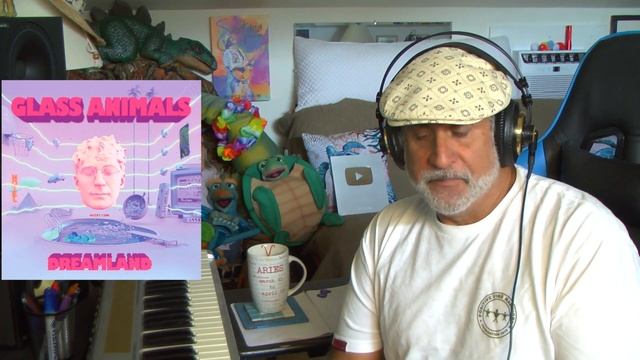 Old Composer REACTS to Glass Animals Heat Waves ~ The Decomposer Lounge World Music Reactions смотреть онлайн