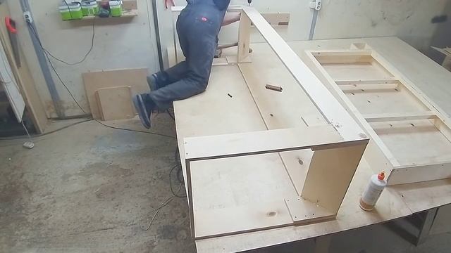 How to make a sofa in the office/Изготовление дивана в офис.Каркас смотреть онлайн