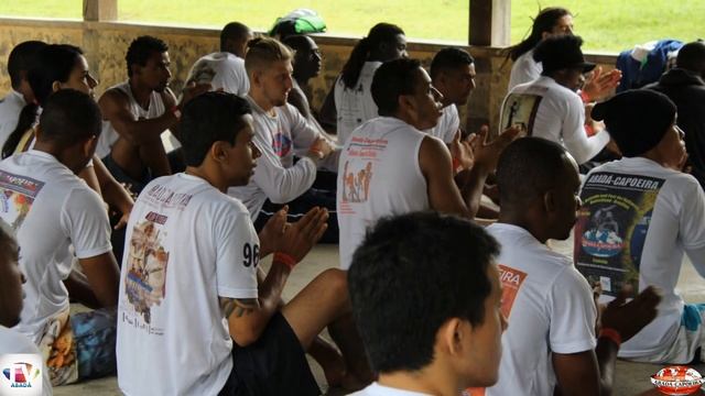 ABADÁ CAPOEIRA - ZUMBIMBA 2016 CORDAS AZUL E AZUL E VERDE смотреть онлайн