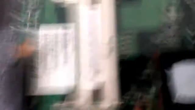 Запущенное состояние ноутбука Toshiba L300-165 Pentium T2390 смотреть онлайн