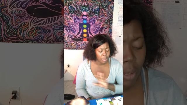 Lucie Visions ?| "What Makes You Unique ? " #tarotreading #tarot #oracle #seer смотреть онлайн