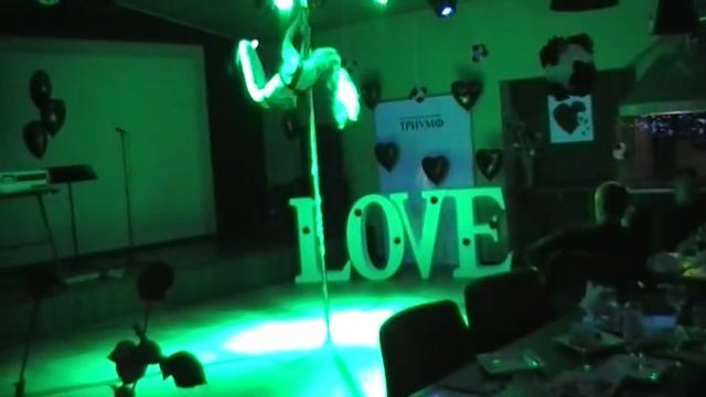 Мокрая - Pole Dance *MariChe* смотреть онлайн