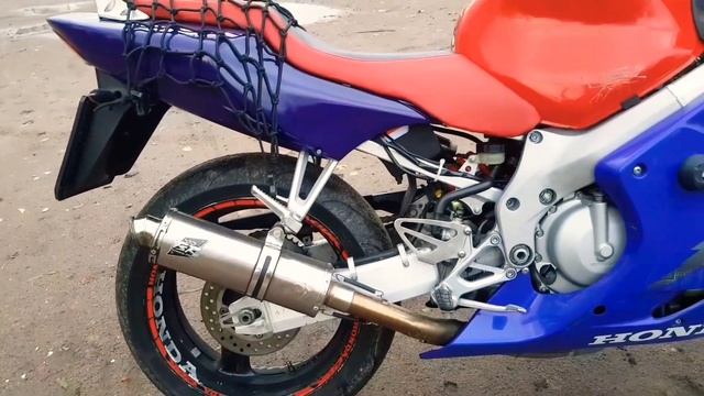 ОБЗОР МОЕГО МОТОЦИКЛА! HONDA CBR 600F4 смотреть онлайн