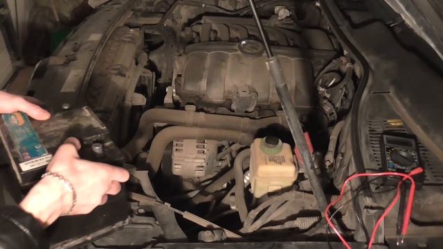 Как зарядить аккумулятор без снятия клемм VW Touаreg, AUDI Q7 и пр смотреть онлайн