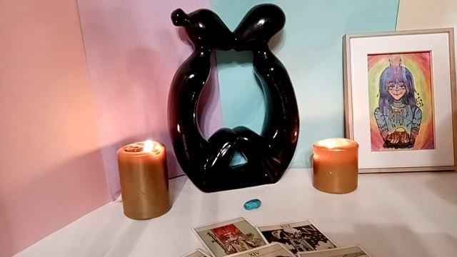 ТАРО ДЛЯ МУЖЧИН. ЧТО У НЕЁ НА ПЕРВОМ МЕСТЕ? #общийрасклад #3варианта #врек #гаданиеонлайн #отношени смотреть онлайн