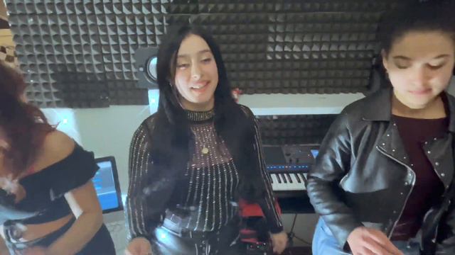 Gipsy Lenka 🔊 Emanuel (Oficial videoklip 🎥🔊🔊🔊 смотреть онлайн