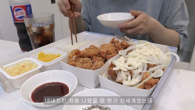 ENG ) VLOG 자취생 브이로그? 콩국물 없이 간단하게 콩국수 만드는 방법? 고기 왕창 넣고 두부 김치? 만들어 먹는 자취 일상 l 오이콩국수, 소시지덮밥?, 또띠아? смотреть онлайн