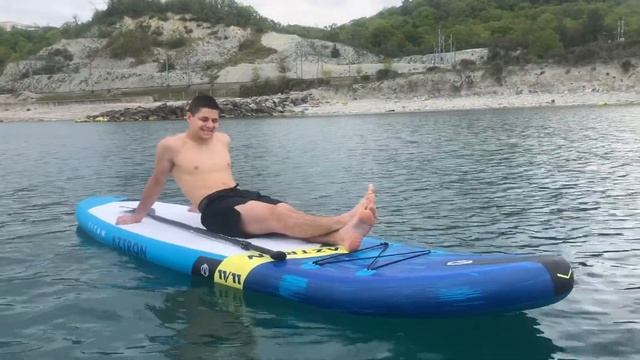 Прогулки по морю на SUP борде смотреть онлайн