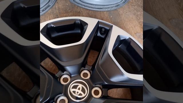 126162 Настоящий Японский Оригинал =Toyota= R19! 2020 год смотреть онлайн