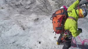 Спасательные работы на ледовом рельефе. Подъем пострадавшего из трещин. Связка двойка