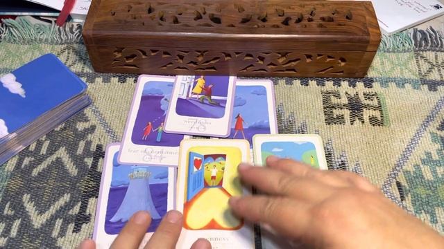 *CANCER* Love ❤️ Oracle Reading for the month ahead. смотреть онлайн
