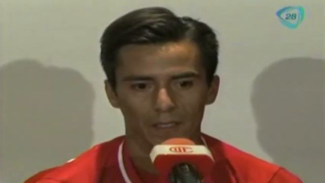 Toluca presenta a Lucas Lobos, refuerzo para el Apertura 2014; hereda el número 10 de Sinha смотреть онлайн