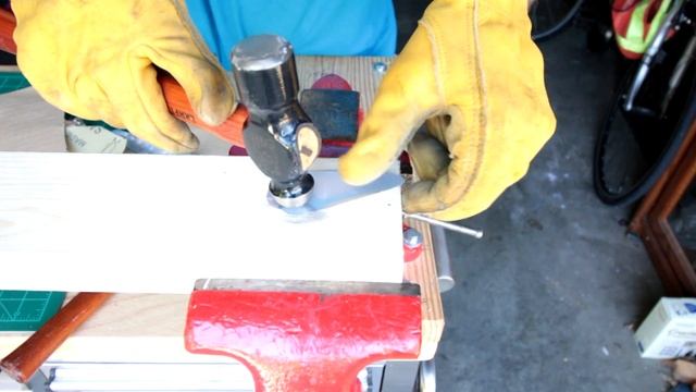Use A Ball Peen Hammer And A Block Of Wood To Shape Sheet Metal смотреть онлайн