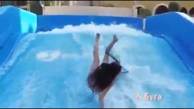 Лучшие подборки Танцы с Гробом! смотреть онлайн
