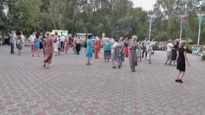 ТАНЦЫ КОМУ ЗА    50