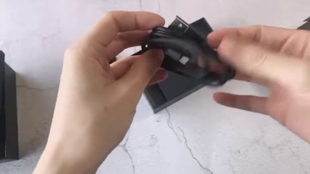 Fiio Q3 Headphone AMP Unboxing смотреть онлайн