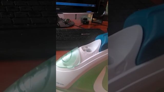 Секрет разборки утюга Philips NL9206AD-4 drachten смотреть онлайн
