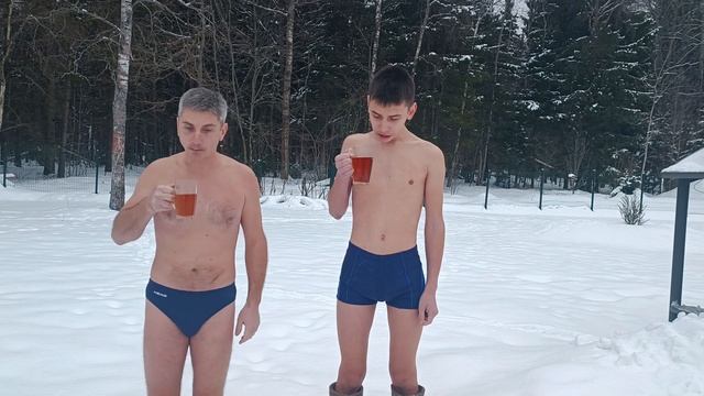 Обливание холодной водой. Как начать обливаться? смотреть онлайн