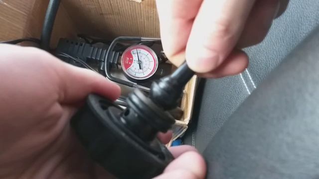 Проверка клапана в крышке расширительного бачка Ford Focus 2