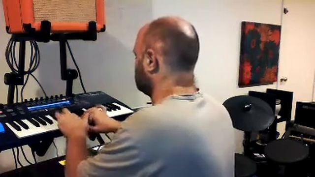 Novation UltraNova aftertouch смотреть онлайн