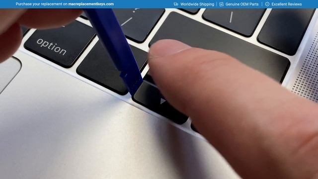 How To Replace The Arrow Keycaps On A MacBook Pro A1706, A1707 And A1708 (2016 - 2018)