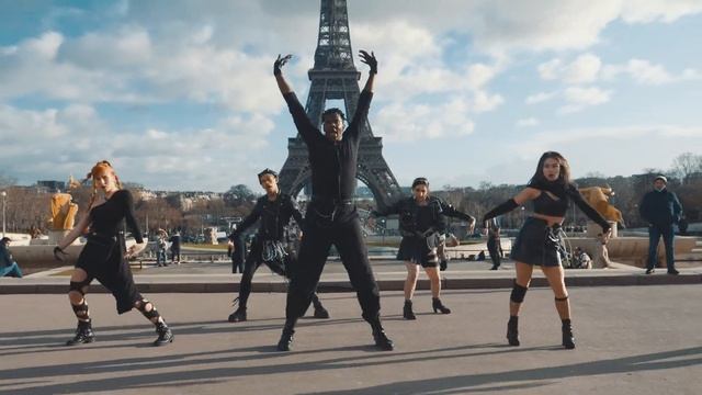 [ONE TAKE] - [K-POP IN PUBLIC PARIS] EVERGLOW (에버글로우) - 'PIRATE' Dance Cover | 24 HOUR CHALLENGE ! смотреть онлайн