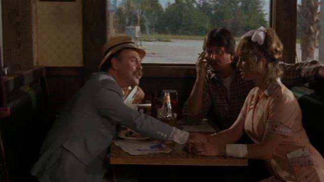 Maximum Overdrive: Duncan and The Salesmen. смотреть онлайн