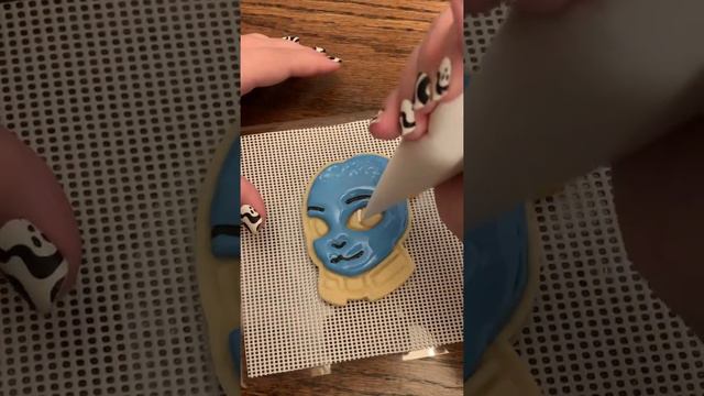 Making Mass Effect Liara Cookies with Chelsea смотреть онлайн