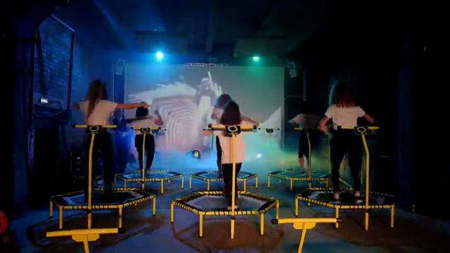 Фитнес батут FitWorld 02 смотреть онлайн