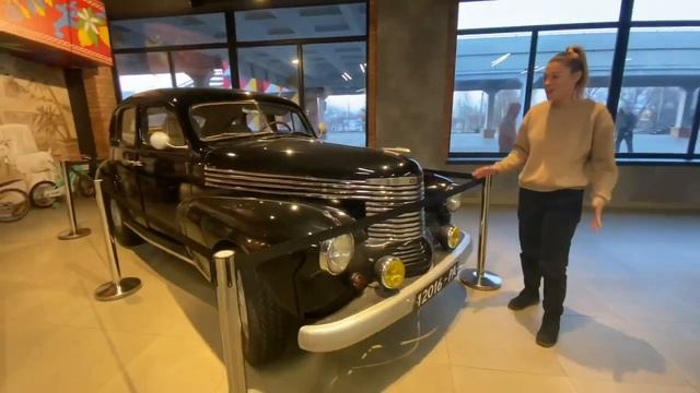 He's Just A Honey)) Opel Kapitan 1939 ...