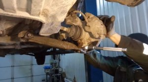 Замена шаровых Corolla e100 / Ball replacement
