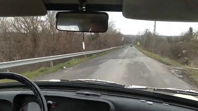 Trabant 601 cold start - POV drive - bumpy Hungarian roads смотреть онлайн