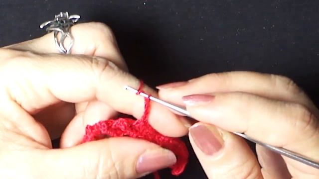 Урок 16. Красное платье. Маленькое перо павлина изогнутое. Вязание крючком. Ирландское кружево. смотреть онлайн