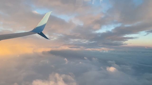 Очень красивый полет на самолёте смотреть онлайн