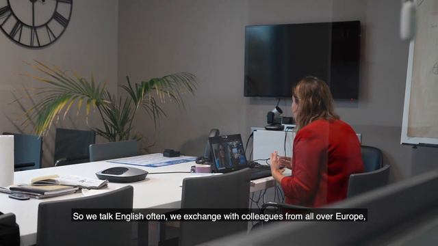 Plato Group's international offices: RONCQ, FRANCE смотреть онлайн