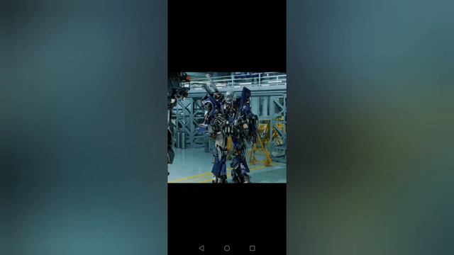 История трансформера Кью (Уилджек) смотреть онлайн