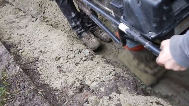 Обратная засыпка фундамента, трамбовка грунта смотреть онлайн