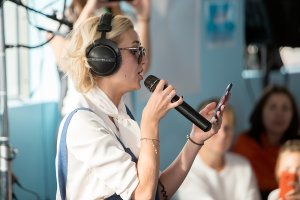 Полина Гагарина - Smoke on the Water (Deep Purple) #LIVE Авторадио