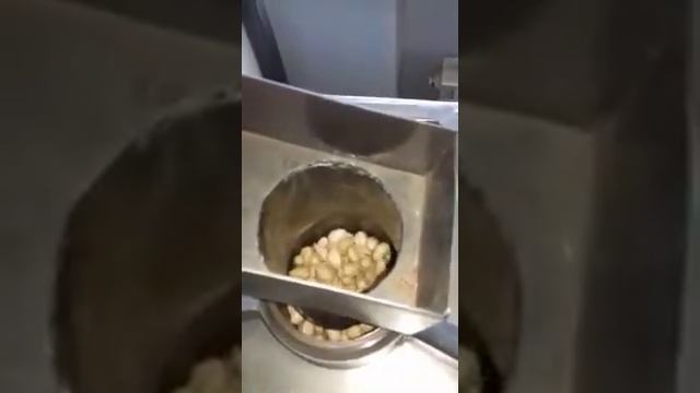 Станок по очистке фундука, фисташки, кедрового ореха... смотреть онлайн