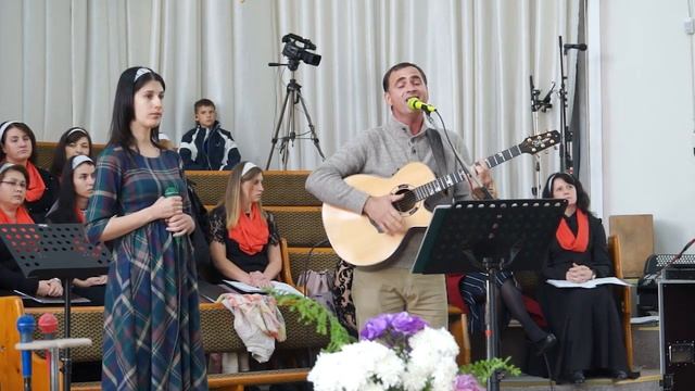 Група "Агапэ". Путь к престолу ведет через крест смотреть онлайн